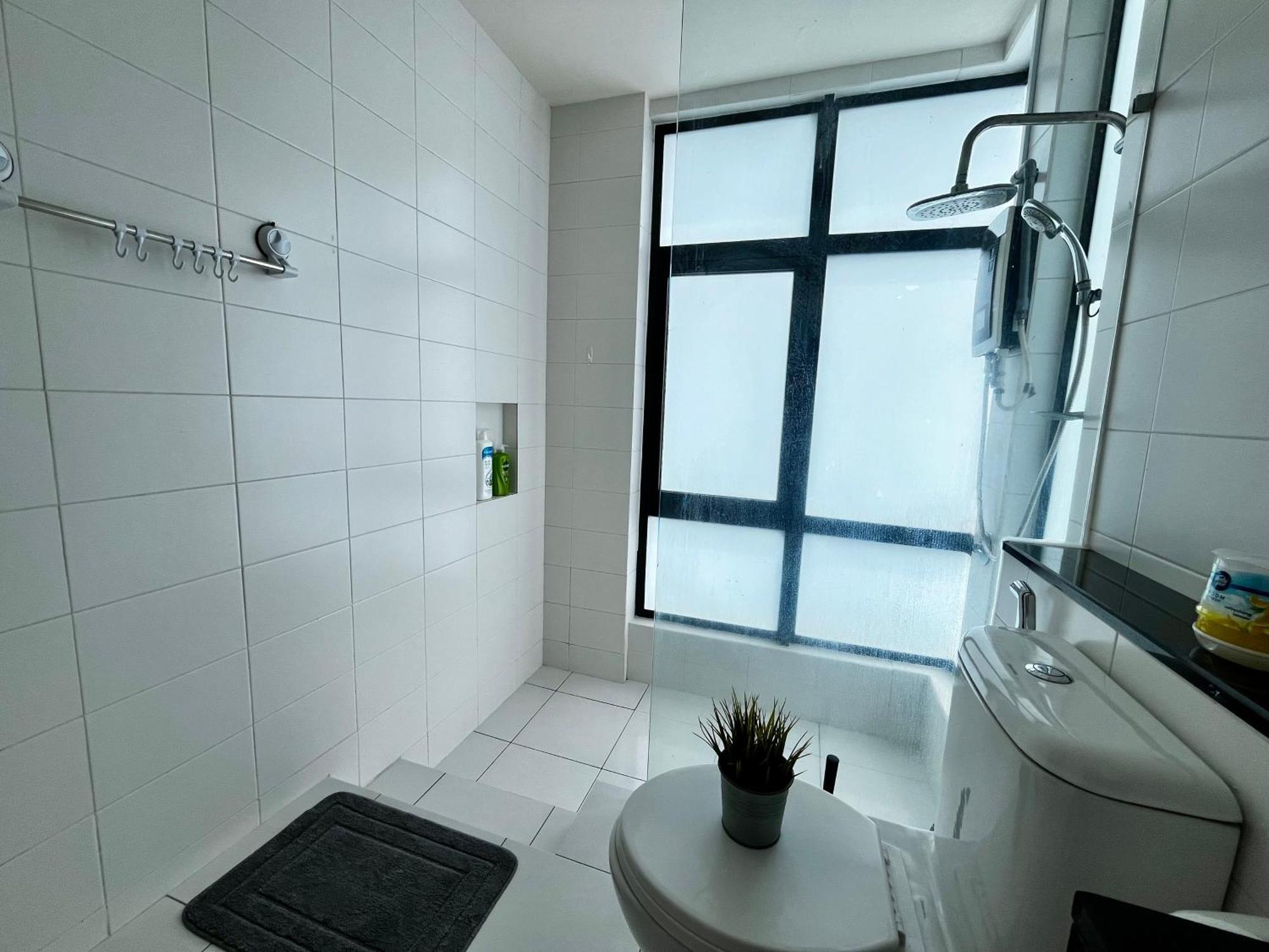 Setia Alam Nordic Trefoil 2 Bedrooms Home-walk To Setia Mall & & Setia Convention Centre