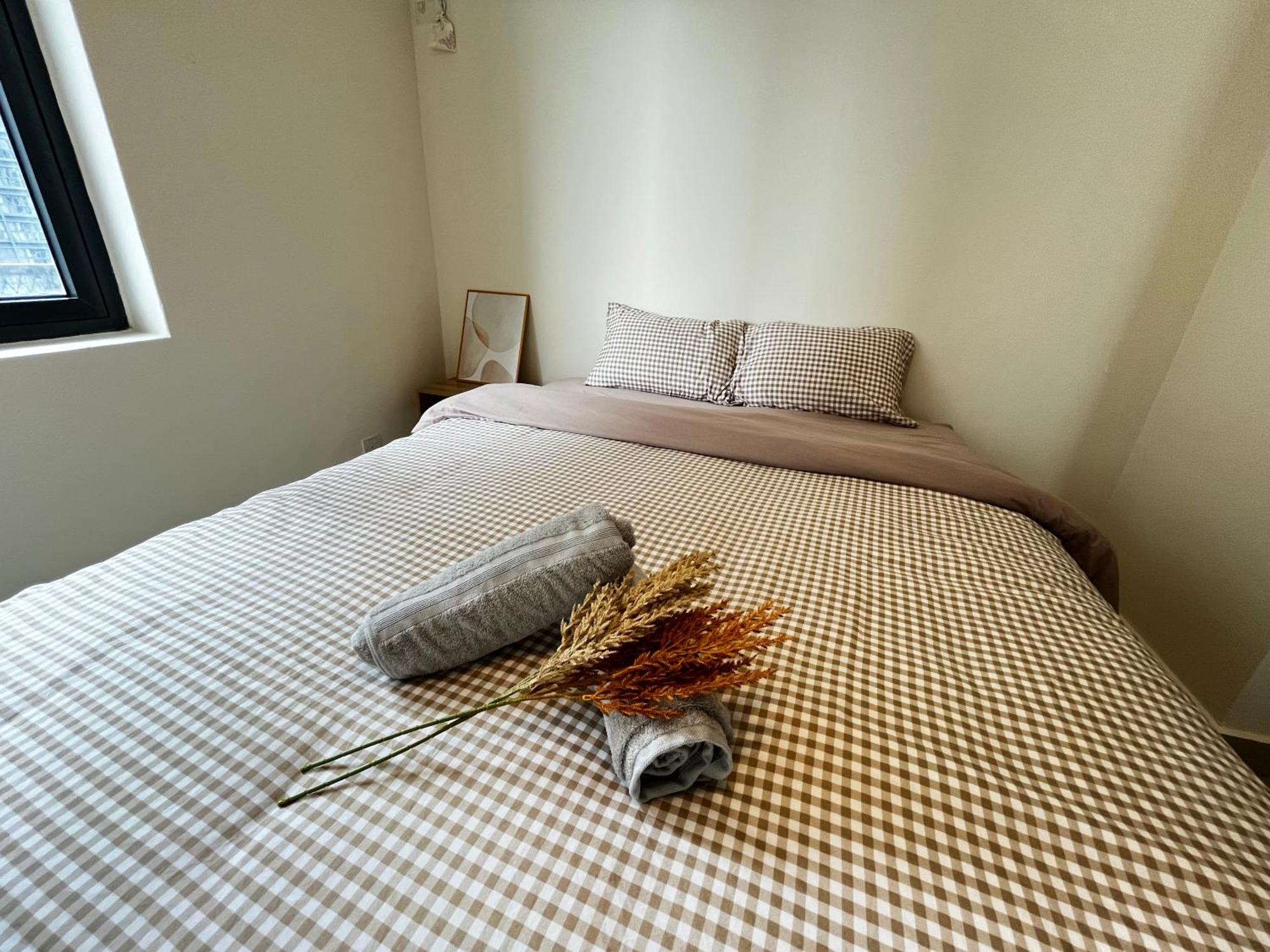 Setia Alam Nordic Trefoil 2 Bedrooms Home-walk To Setia Mall & & Setia Convention Centre Pangsapuri *