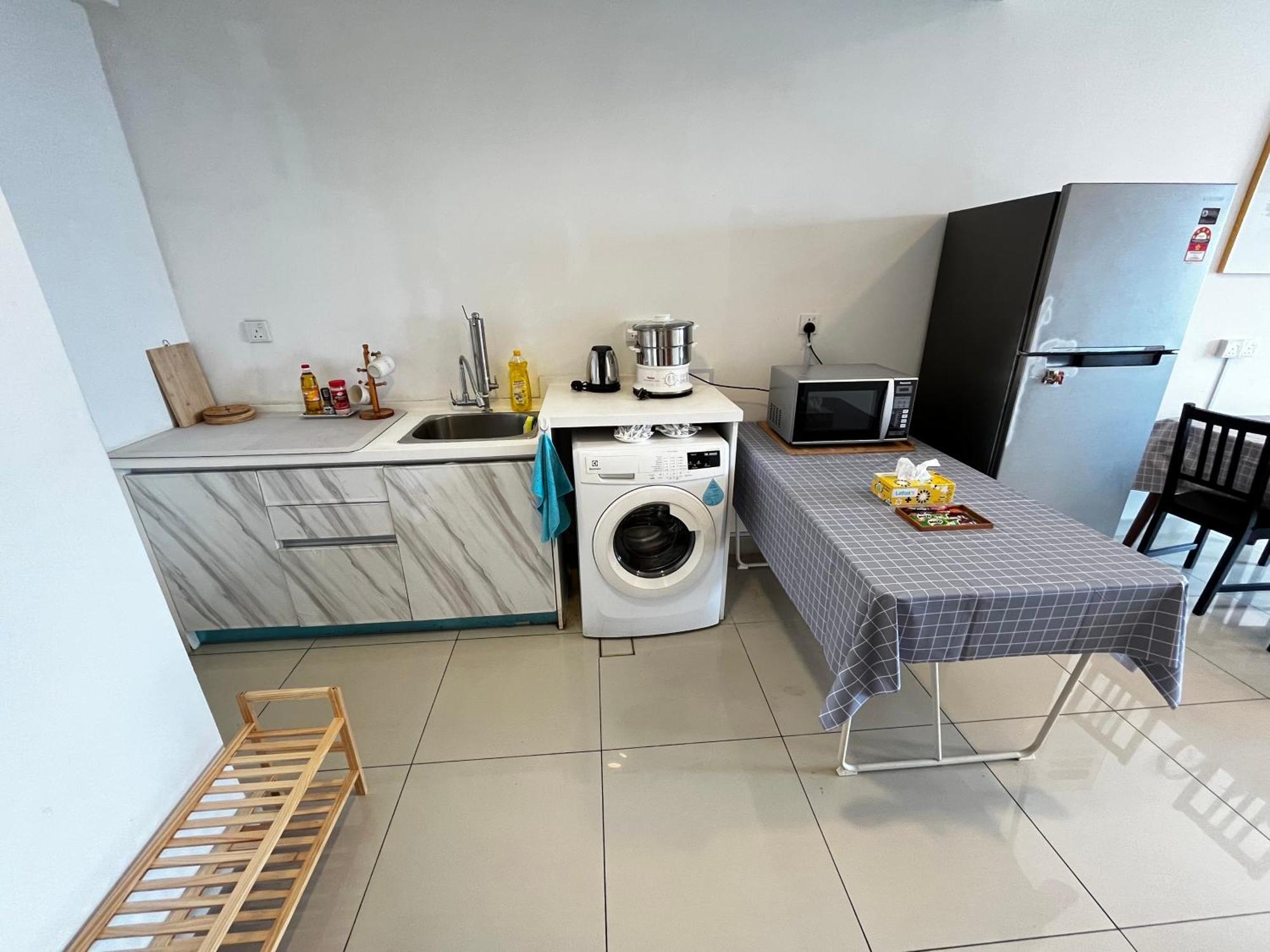 Pangsapuri Setia Alam Nordic Trefoil 2 Bedrooms Home-walk To Setia Mall & & Setia Convention Centre