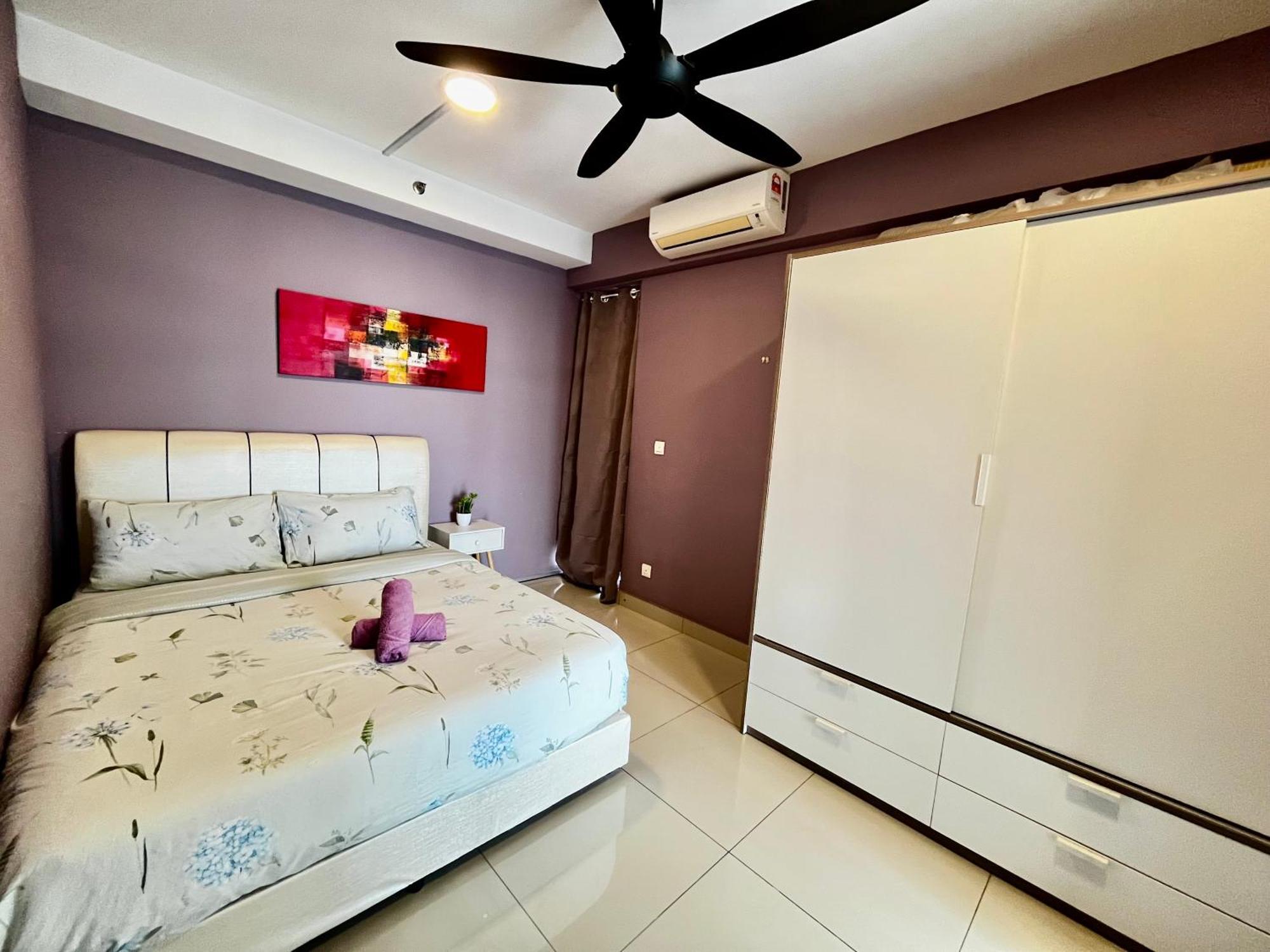 Setia Alam Nordic Trefoil 2 Bedrooms Home-walk To Setia Mall & & Setia Convention Centre *